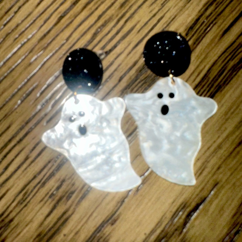 Cute ghost earrings